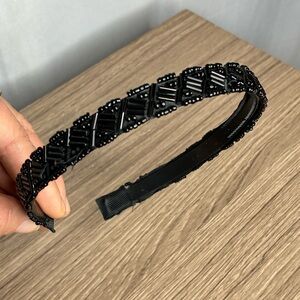 🐼 3/$25 EUC Vintage Black Beaded Headband